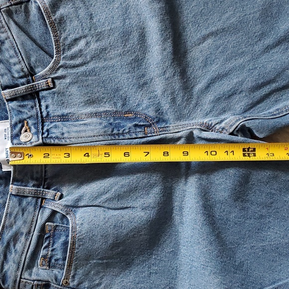 Old Navy Wide Leg Extra High Rise Size 4 Petite Women's Ankle Jeans 100% Cotton - Picture 7 of 11